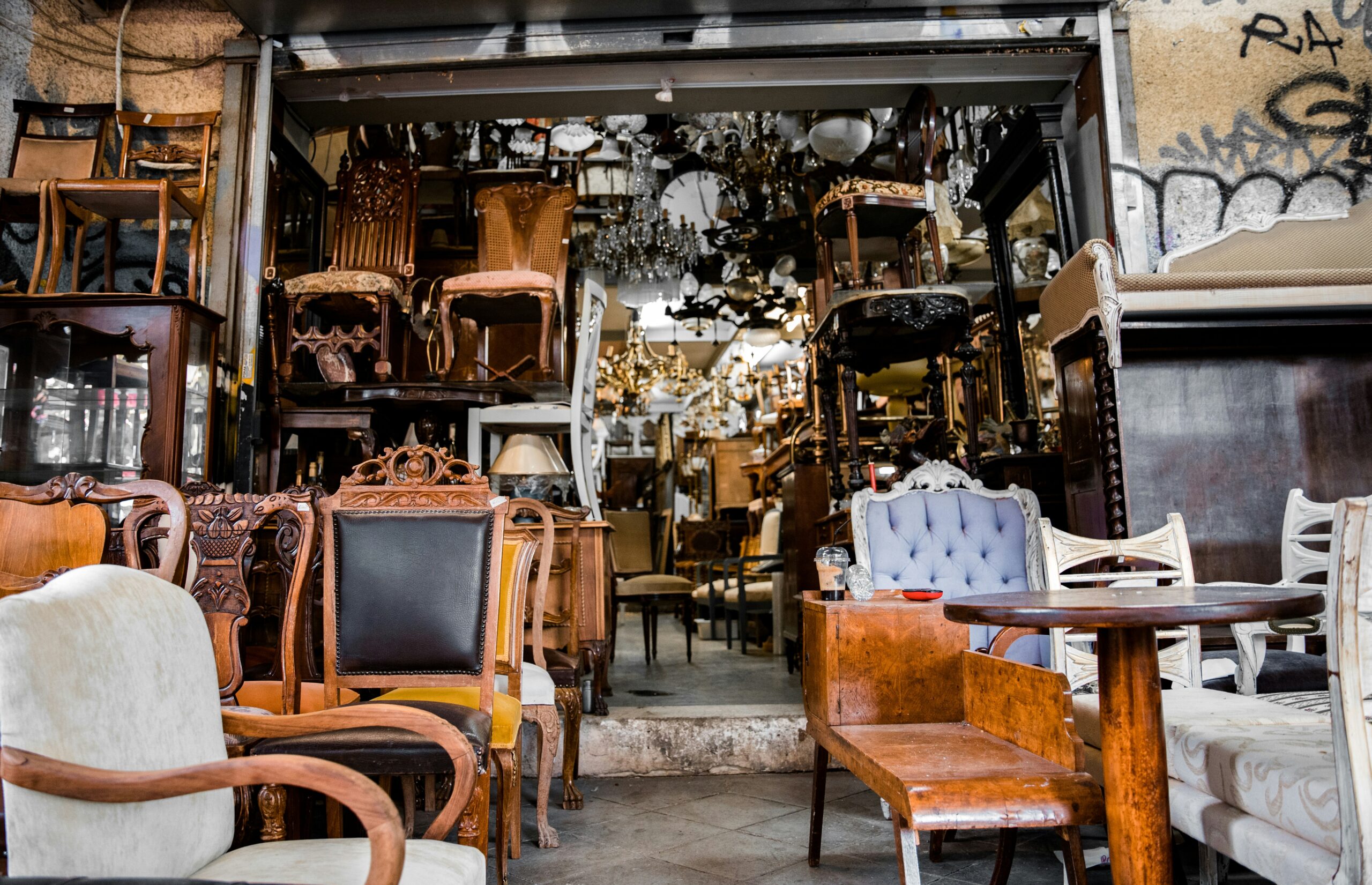 Affordable Consignments Photo 1587006158786 7b79525a2147 2 Scaled